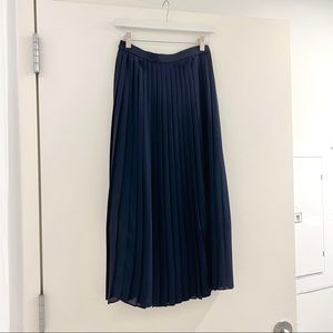 Uniqlo Pleated summer skirt